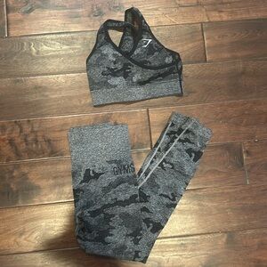 GREAT CONDITION GYM SHARK Grey camoflauge set